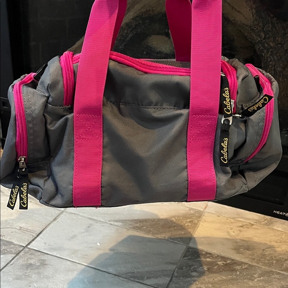 Cabela's 6 Pocket Pink and Charcoal Duffel Bag - Picture 2 of 2